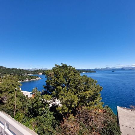 Relaxing Apartment With A Sea View 2 Sobra Exterior photo
