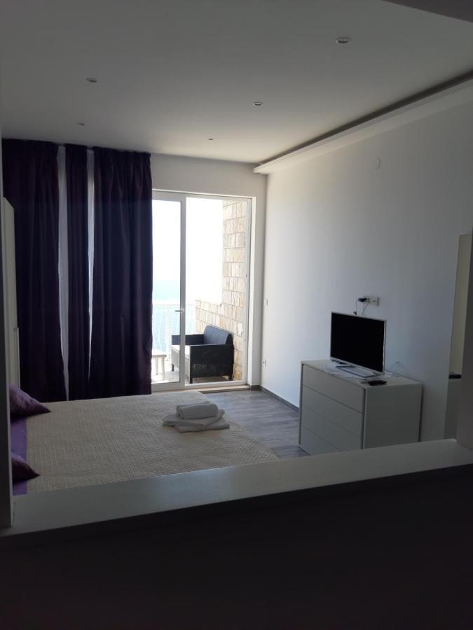 Relaxing Apartment With A Sea View 2 Sobra Exterior photo